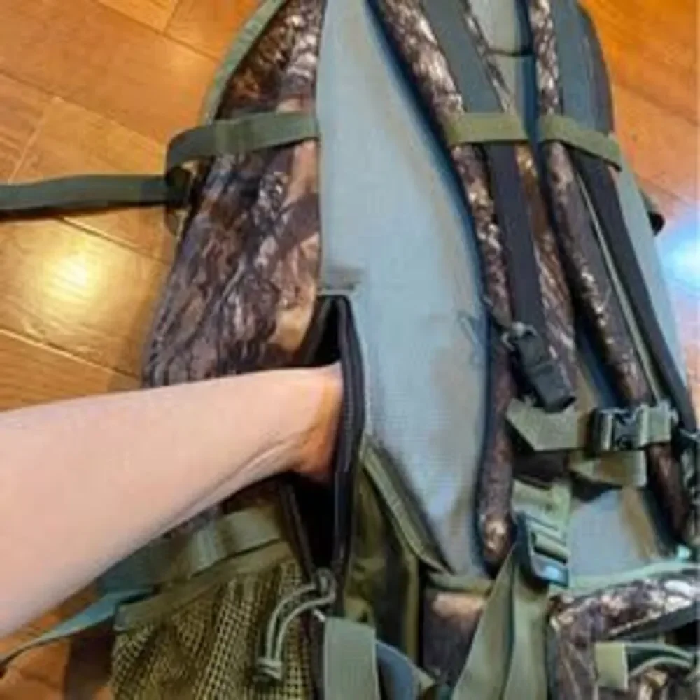 Kelty Grizzly 3000 Internal Frame Backpack With Orange Rain Gear Cover USA Made